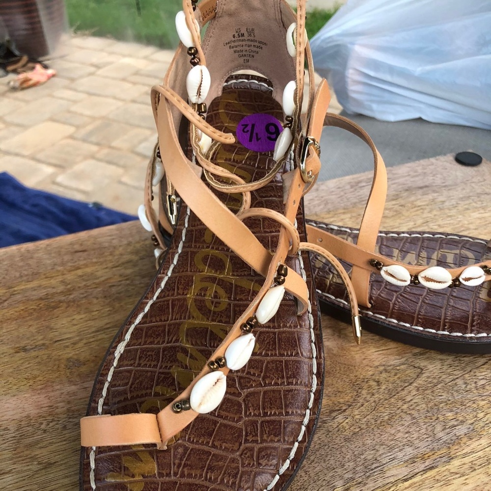 New Sam Edelman open-toed sandal size 6.5